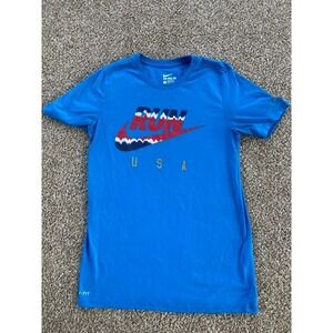Nike small womens t shirt